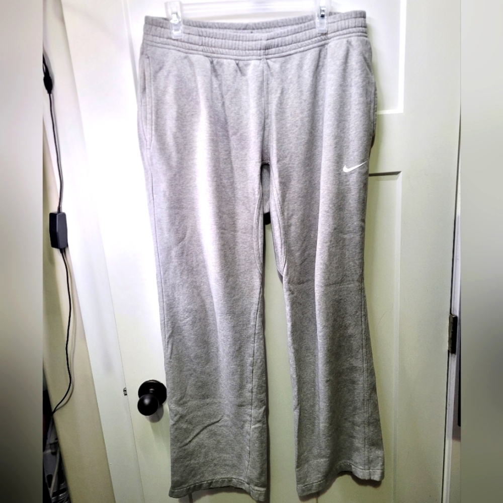 Mens Large - Nike Drawstring Sweatpants - Cotton/Polyester - Gray/Grey